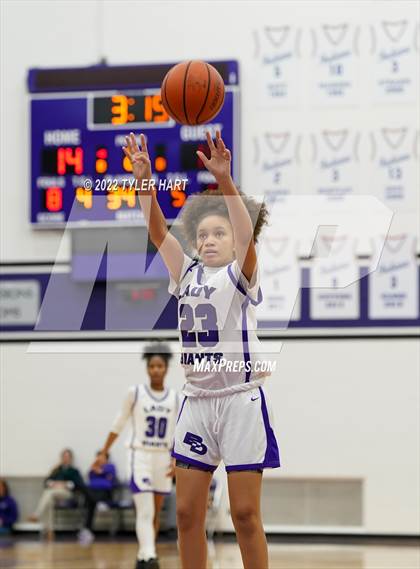 Thumbnail 2 in Roncalli @ Ben Davis photogallery.