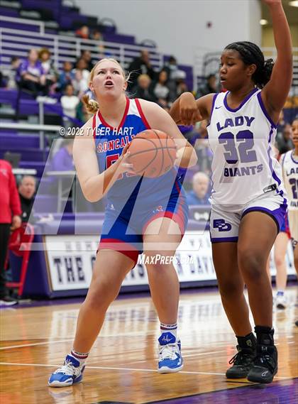Thumbnail 3 in Roncalli @ Ben Davis photogallery.