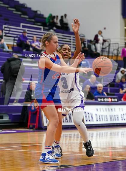 Thumbnail 1 in Roncalli @ Ben Davis photogallery.