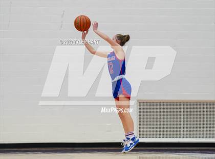 Thumbnail 3 in Roncalli @ Ben Davis photogallery.