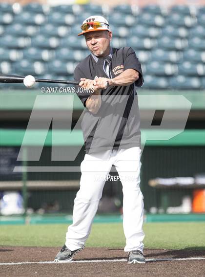 Thumbnail 2 in Edwardsville vs Waterloo photogallery.
