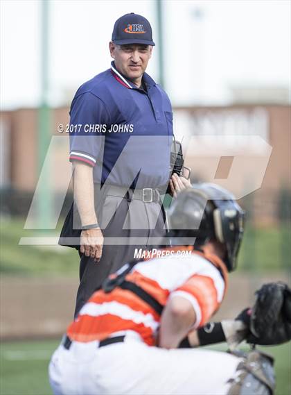 Thumbnail 2 in Edwardsville vs Waterloo photogallery.