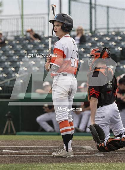 Thumbnail 3 in Edwardsville vs Waterloo photogallery.