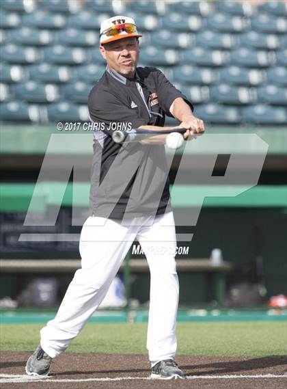 Thumbnail 1 in Edwardsville vs Waterloo photogallery.