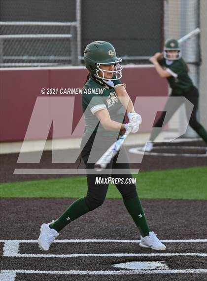 Thumbnail 3 in Cypress Woods vs Cypress Falls photogallery.