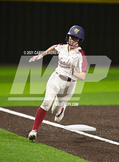 Thumbnail 3 in Cypress Woods vs Cypress Falls photogallery.