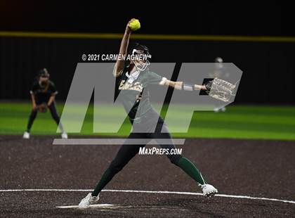Thumbnail 3 in Cypress Woods vs Cypress Falls photogallery.