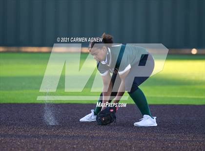 Thumbnail 3 in Cypress Woods vs Cypress Falls photogallery.