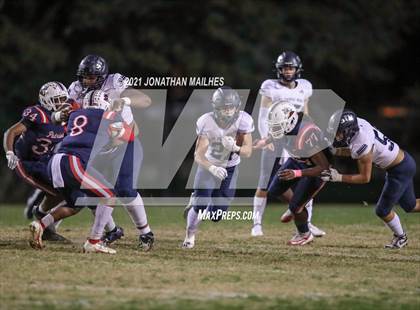 Thumbnail 3 in St. Thomas More vs. Liberty Magnet (LHSAA DII 2nd Round Playoff) photogallery.
