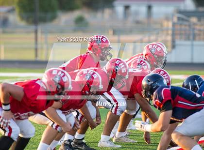 Thumbnail 3 in Great Oak @ Elsinore (Scrimmage) photogallery.