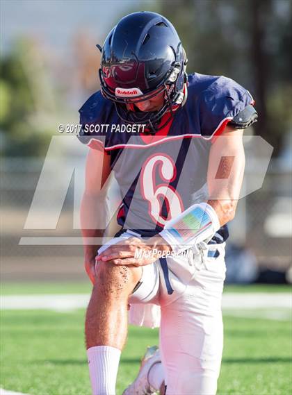 Thumbnail 2 in Great Oak @ Elsinore (Scrimmage) photogallery.