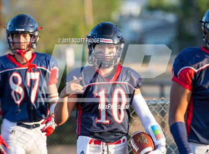 Thumbnail 2 in Great Oak @ Elsinore (Scrimmage) photogallery.