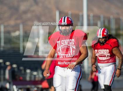 Thumbnail 2 in Great Oak @ Elsinore (Scrimmage) photogallery.