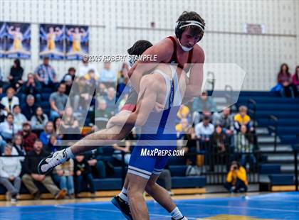 Thumbnail 3 in Fox Chapel @ Hampton photogallery.