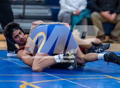 Thumbnail 3 in Fox Chapel @ Hampton photogallery.