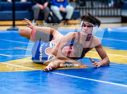 Thumbnail 3 in Fox Chapel @ Hampton photogallery.