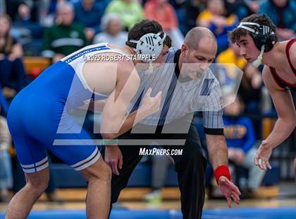 Thumbnail 3 in Fox Chapel @ Hampton photogallery.