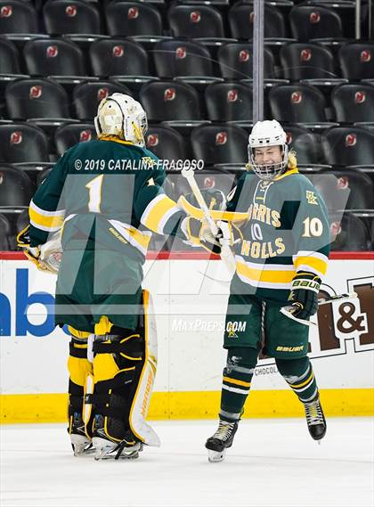 Thumbnail 3 in Morris Knolls vs Hillsborough (NJSIAA Public A Final) photogallery.