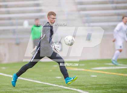 Thumbnail 2 in Pius X @ Lincoln Northeast photogallery.