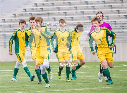 Thumbnail 1 in Pius X @ Lincoln Northeast photogallery.
