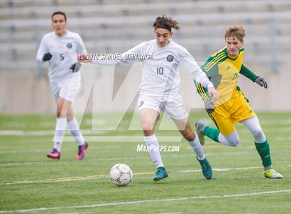 Thumbnail 2 in Pius X @ Lincoln Northeast photogallery.