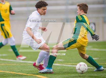 Thumbnail 1 in Pius X @ Lincoln Northeast photogallery.
