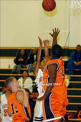 Thumbnail 3 in Roseville vs. Foothill (Jack Scott) photogallery.