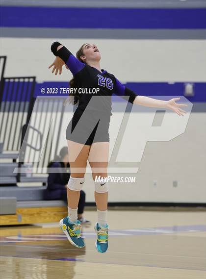 Thumbnail 2 in Bountiful @ Pleasant Grove (Sophomore) photogallery.