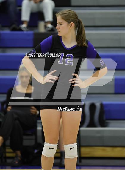 Thumbnail 2 in Bountiful @ Pleasant Grove (Sophomore) photogallery.