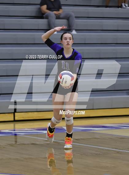 Thumbnail 3 in Bountiful @ Pleasant Grove (Sophomore) photogallery.