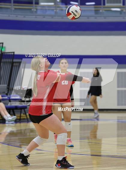 Thumbnail 1 in Bountiful @ Pleasant Grove (Sophomore) photogallery.