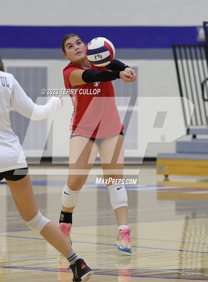 Thumbnail 1 in Bountiful @ Pleasant Grove (Sophomore) photogallery.