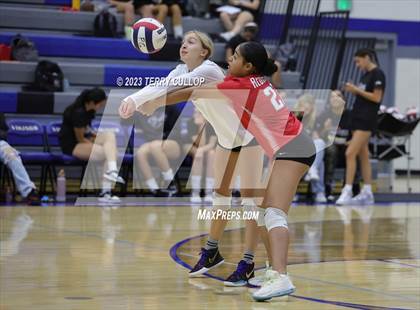 Thumbnail 3 in Bountiful @ Pleasant Grove (Sophomore) photogallery.