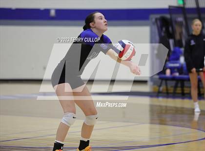 Thumbnail 3 in Bountiful @ Pleasant Grove (Sophomore) photogallery.