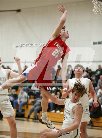 Thumbnail 1 in Freedom Area vs Laurel photogallery.