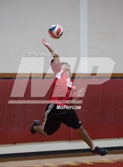 Thumbnail 2 in St. John's vs Kinkaid photogallery.