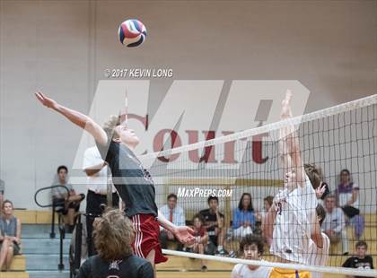 Thumbnail 2 in St. John's vs Kinkaid photogallery.