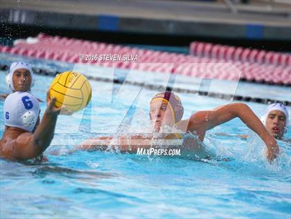 Thumbnail 2 in Point Loma vs. Rancho Bernardo (CIF SDS D2 Quarterfinal) photogallery.