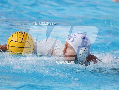 Thumbnail 2 in Point Loma vs. Rancho Bernardo (CIF SDS D2 Quarterfinal) photogallery.