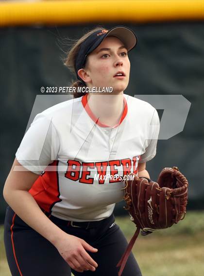 Thumbnail 2 in Beverly @ Newburyport photogallery.