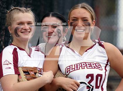 Thumbnail 2 in Beverly @ Newburyport photogallery.