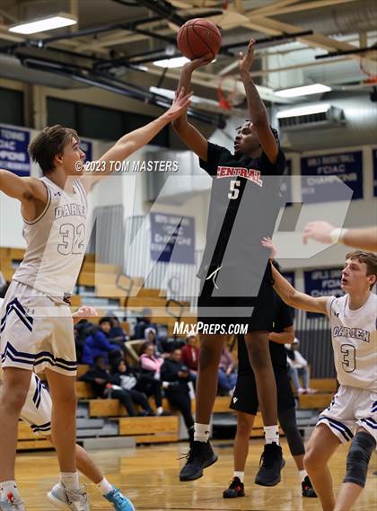 Thumbnail 3 in Bridgeport Central @ Darien photogallery.