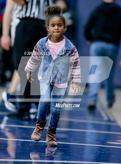 Thumbnail 2 in Sierra Canyon vs  Rancho Solano Prep (Sierra Canyon Super Showcase) photogallery.