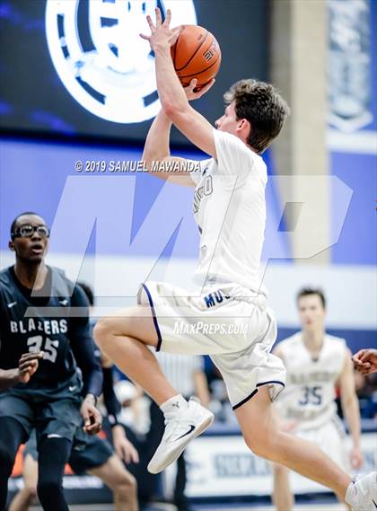 Thumbnail 1 in Sierra Canyon vs  Rancho Solano Prep (Sierra Canyon Super Showcase) photogallery.
