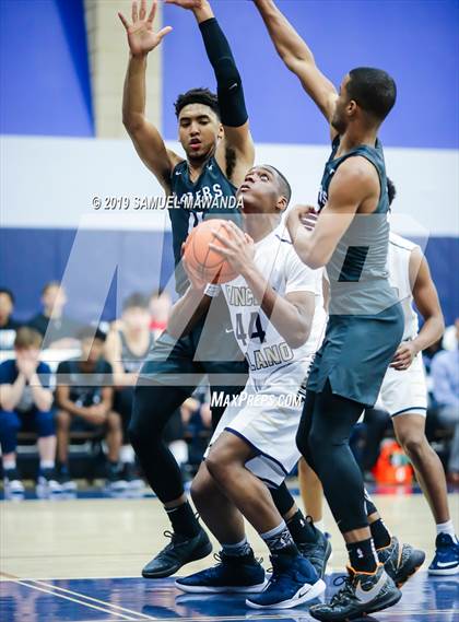 Thumbnail 1 in Sierra Canyon vs  Rancho Solano Prep (Sierra Canyon Super Showcase) photogallery.