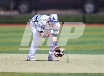 Thumbnail 3 in Valor Christian vs. Air Academy (CHSAA 4A Playoffs) photogallery.