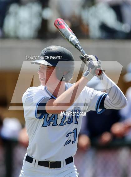 Thumbnail 3 in Valor Christian vs. Air Academy (CHSAA 4A Playoffs) photogallery.