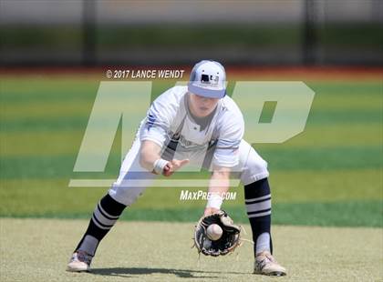 Thumbnail 3 in Valor Christian vs. Air Academy (CHSAA 4A Playoffs) photogallery.