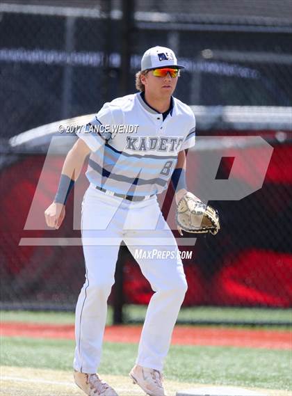 Thumbnail 3 in Valor Christian vs. Air Academy (CHSAA 4A Playoffs) photogallery.