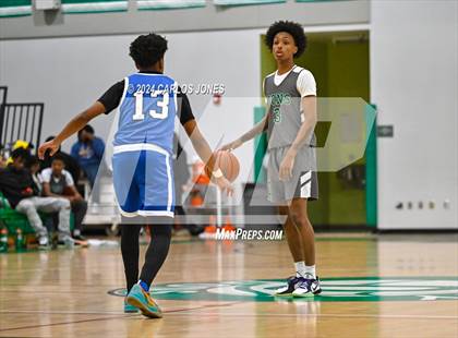 Thumbnail 1 in Animo Robinson @ Dorsey photogallery.
